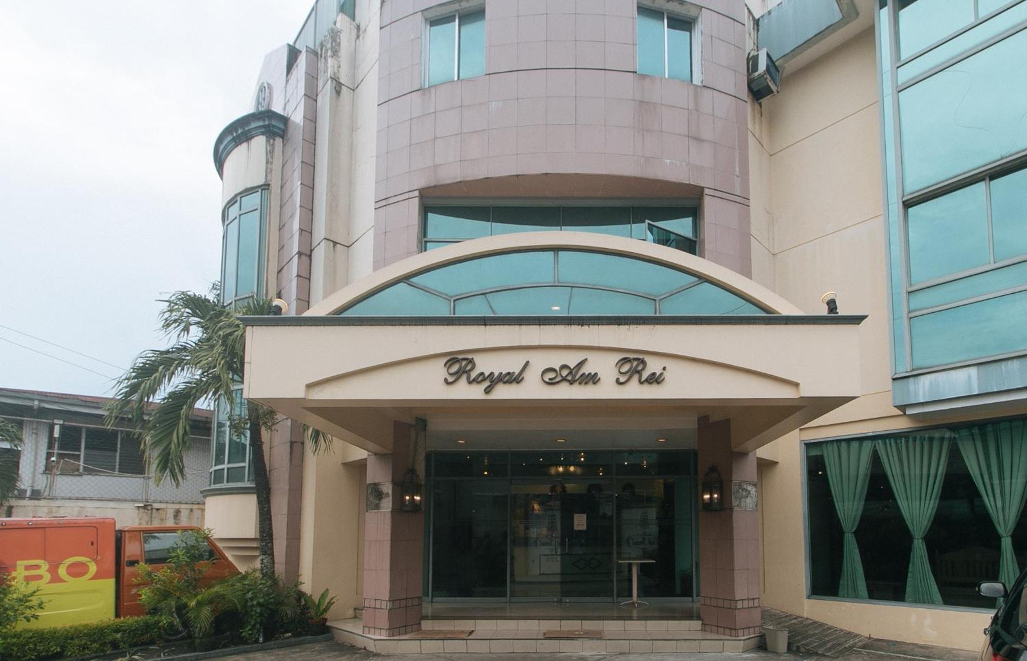 Royal Am Rei Hotel By Reddoorz Bacolod Eksteriør billede